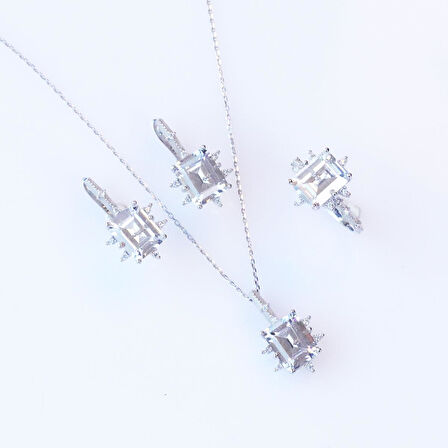 Zirkon Taşlı Kare Lotus Çiçeği Gümüş Set