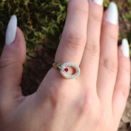 Elips Kırmızı Taşlı Gold Kaplama Gümüş Yüzük