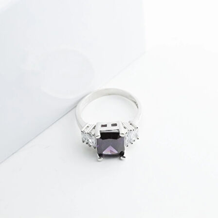 Ametist Taşlı Gümüş Yüzük