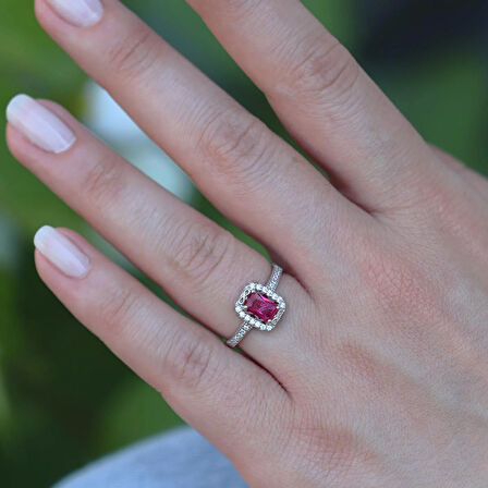 Mini Sonsuzluk Detaylı Kırmızı Zirkon Taşlı Gümüş Yüzük