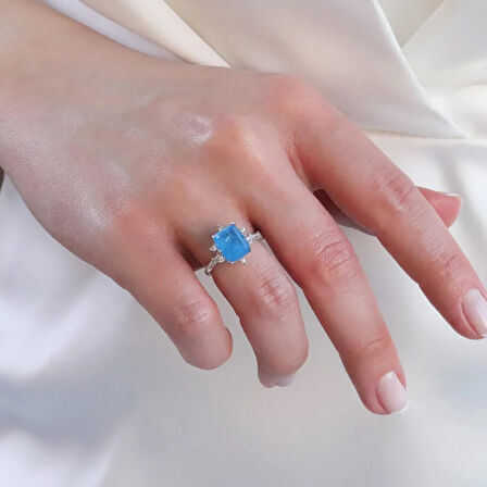 Mavi Paraiba Taşlı Kare Lotus Çiçeği Gümüş Yüzük