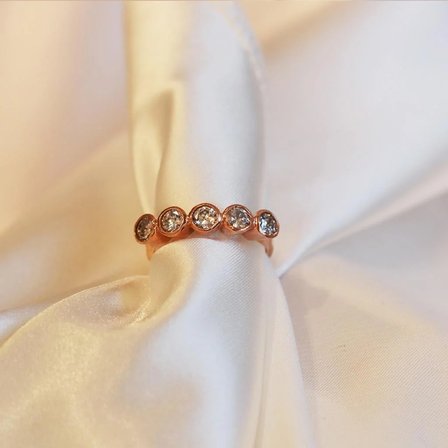 5 Taş Modeli Rose Gold Kaplama Gümüş Yüzük