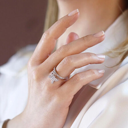 Zirkon Taşlı Hareketli  Kelebek Gümüş Yüzük