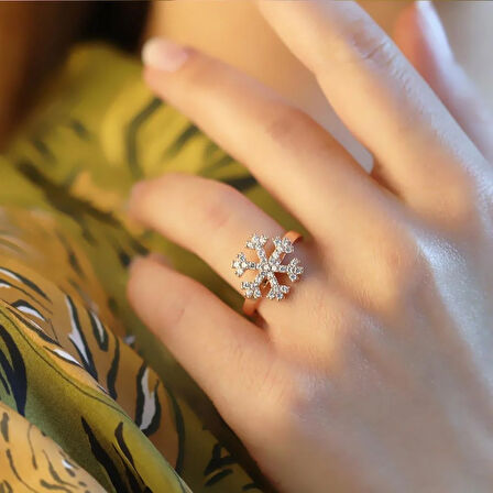 Zirkon Taşlı Kar Tanesi Rose Gold Kaplama Gümüş Yüzük