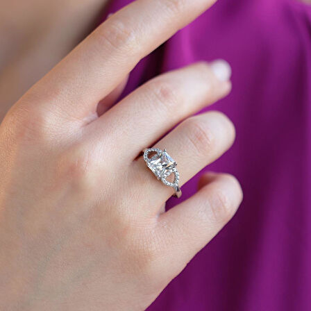 Emerald Kesim 925 Ayar Sky Diamond Gümüş Yüzük