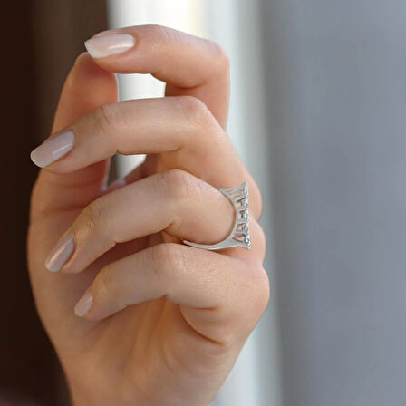 Yüksek Montür Beştaş Sky Diamond Yüzük