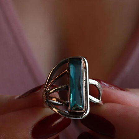 Peridot Taşlı El İşi Otantik 925 Ayar Gümüş Yüzük