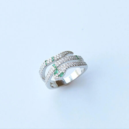 Serpent Modeli Zirkon Taşlı Gümüş Yüzük