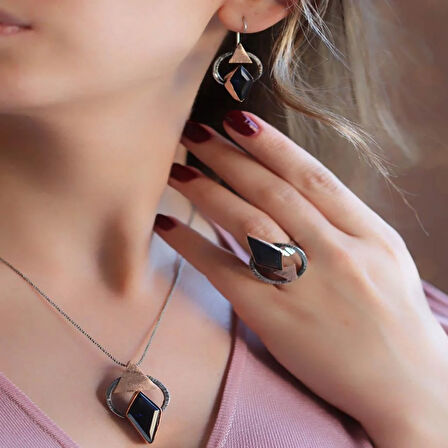 Safir Taşlı Otantik Tasarım Set