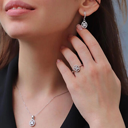 Starlight Diamond Elips Zirkon Taş Ortası Kare 3 Baget Pırlanta Montür Gümüş Set