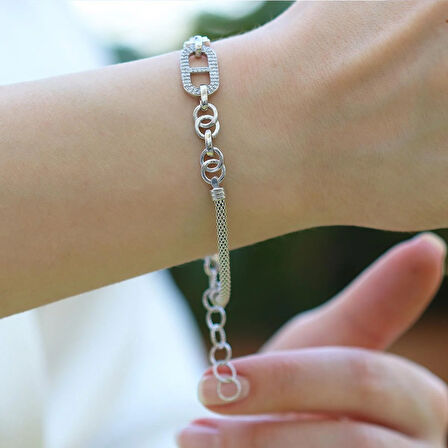 Taşlı Trend Gümüş Bileklik