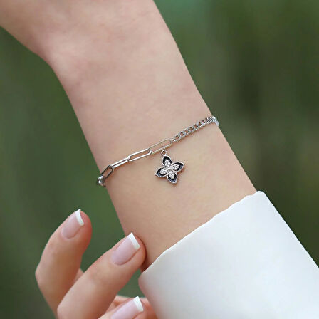 Van Cleef Trend Taşlı Gümüş Bileklik