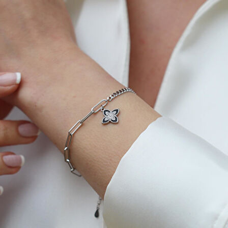 Van Cleef Trend Taşlı Gümüş Bileklik