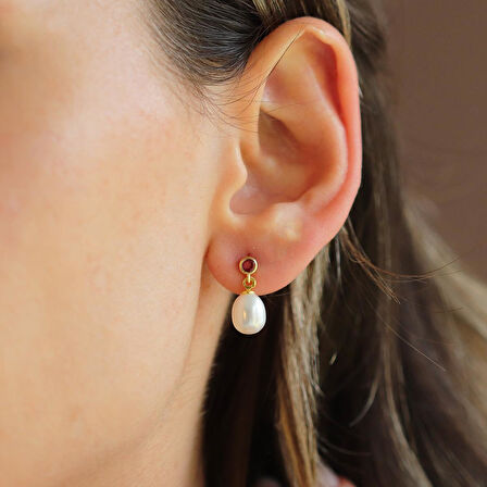 İncili Taşlı Gümüş Küpe