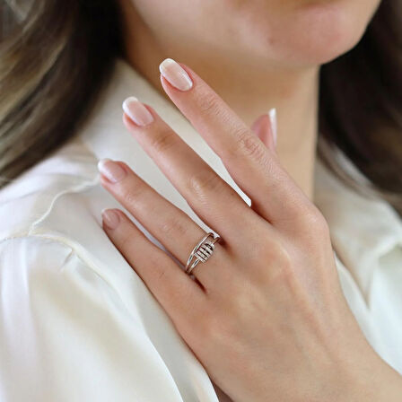 Apm Hareketli Taşlı Gümüş Yüzük