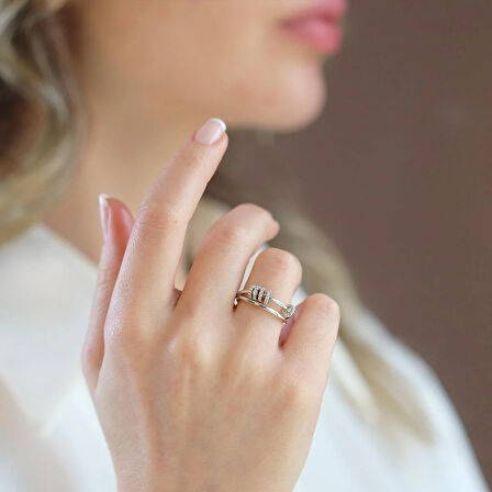 Apm Hareketli Taşlı Gümüş Yüzük