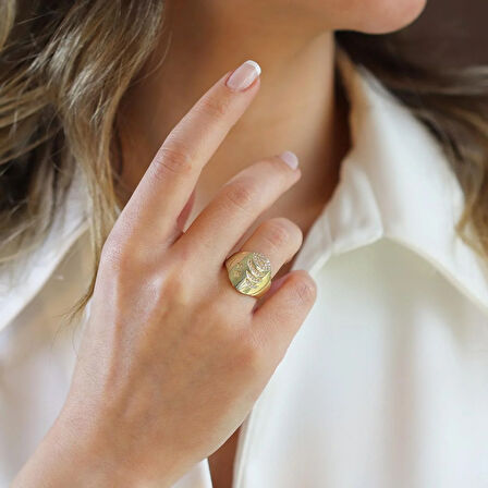 Apm Taşlı Gold Gümüş Yüzük