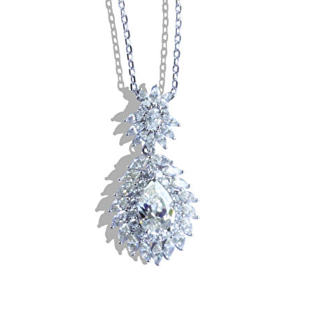 Okyanusun Kalbi Damla Sky Diamond Gümüş Kolye