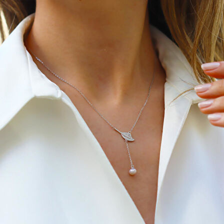 Yaprak Sallantı İncili Gümüş Kolye