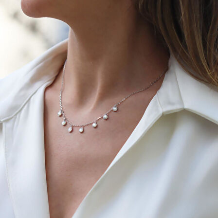 Sedef Taşlı Pul Trend Gümüş Kolye