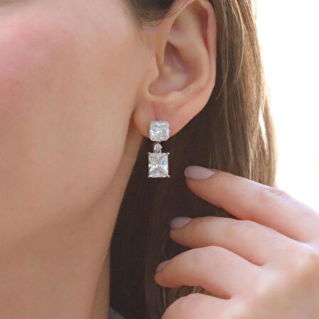 Prenses Kesim Zirkon Taşlı Gümüş Set