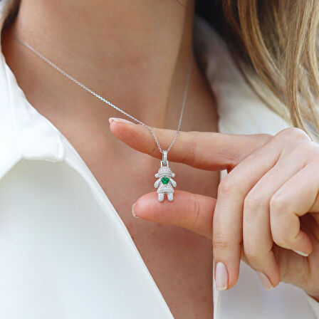 Kalpli Yeşil Zirkon Taşlı Silüet Gümüş Kolye