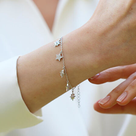 Zirkon Taşlı Sallantı Yıldız Gümüş Bileklik