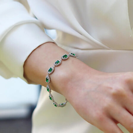 Yeşil Zirkon Taşlı Elips Çiçek Gümüş Bileklik