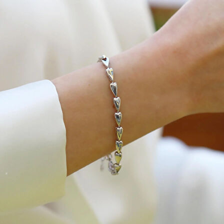 Kalp Taşsız Sıralı Gümüş Bileklik