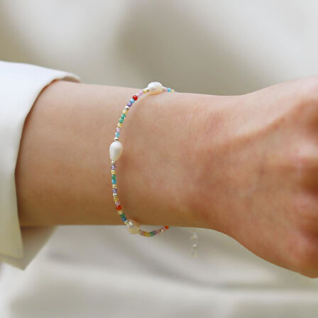 Doğaltaş Renkli İncili Gümüş Bileklik