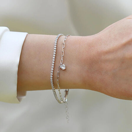 Çift Zincirli Kalpli Gümüş Bileklik