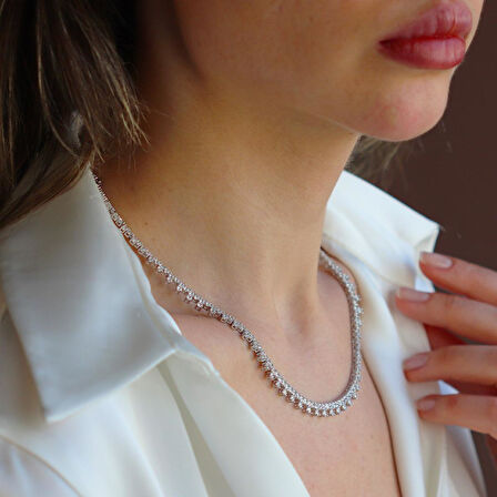 Zirkon Taşlı Su Yolu Gümüş Kolye