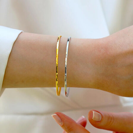 Ajda Modeli 2mm 6,2cm Gümüş Bilezik