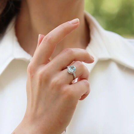 Mavi Zirkon Taşlı Oval Gümüş Yüzük