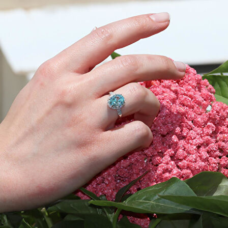 Mavi Zirkon Taşlı Oval Gümüş Yüzük