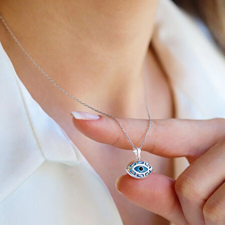 Mekik Desenli Camgöz Gümüş Kolye