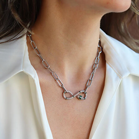 Yılan Sonsuzluk Modeli Zirkon Taşlı Kolye