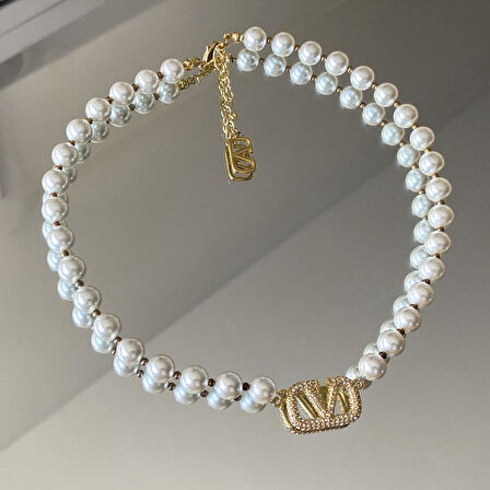 V Taşlı Çelik İnci Kolye