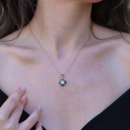 Elmas Montür Modeli Taşlı Rose Gold Gümüş Kolye