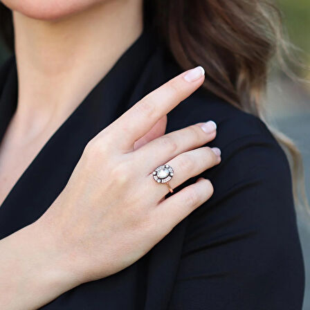 Elips Elmas Montür Modeli Rose Gold Gümüş Yüzük