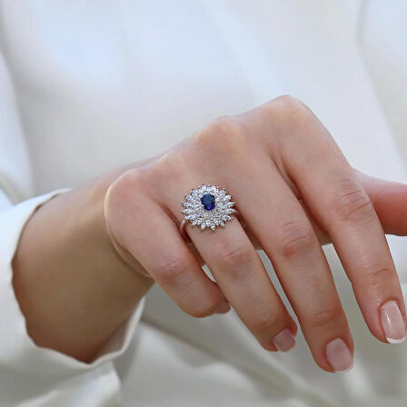 Ortası Safir Taşlı Elips Mekik Gümüş Yüzük