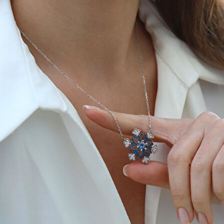 Kar Tanesi Lacivert Taşlı Gümüş Kolye