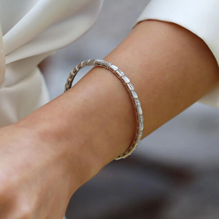 Mozanit Sedef Taşlı Serpent Modeli Gümüş Kelepçe