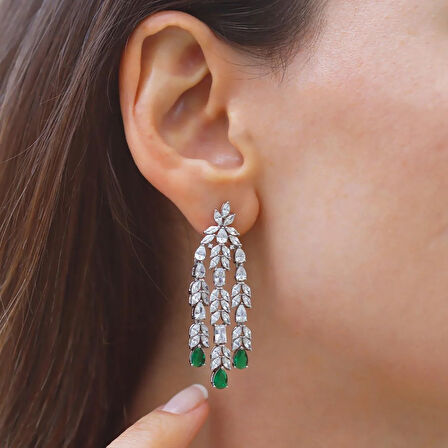 Yaprak Tasarım Zümrüt Taşlı Gümüş Küpe