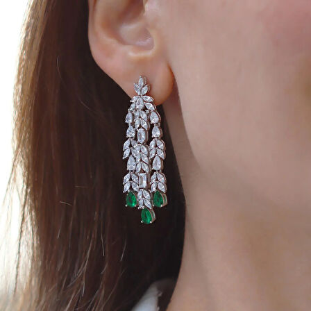 Yaprak Tasarım Zümrüt Taşlı Gümüş Küpe