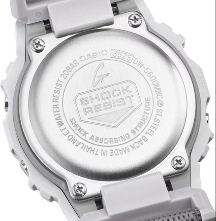 Casio Iconic DW-5600MNC-7A8DR Erkek Kol Saati