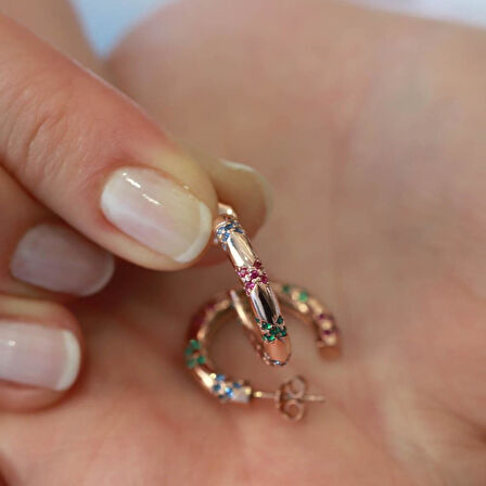 Rose Gold Kaplama Renkli Zirkon Taşlı Apm Modeli Halka Gümüş Küpe