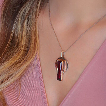 Lal Taşlı Taşlı 925 Ayar Gümüş Otantik Tasarım Kolye