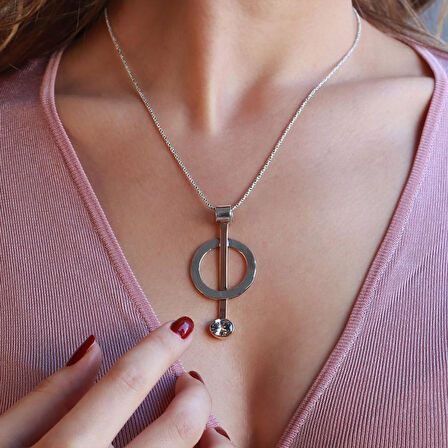 Tasarım Model Zirkon Taşlı Dövme İşi Otantik Gümüş Kolye