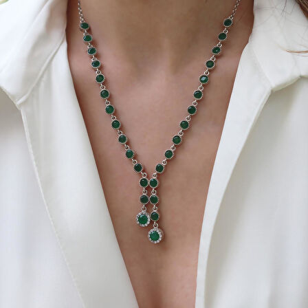 Kök Zümrüt Taşlı Otantik Gümüş Kolye